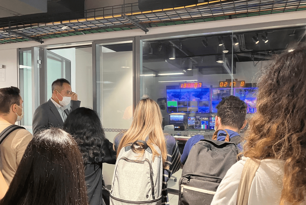 Students tour NHK broadcast station