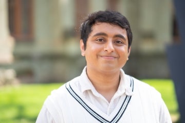 Headshot of Akhil Vaidya